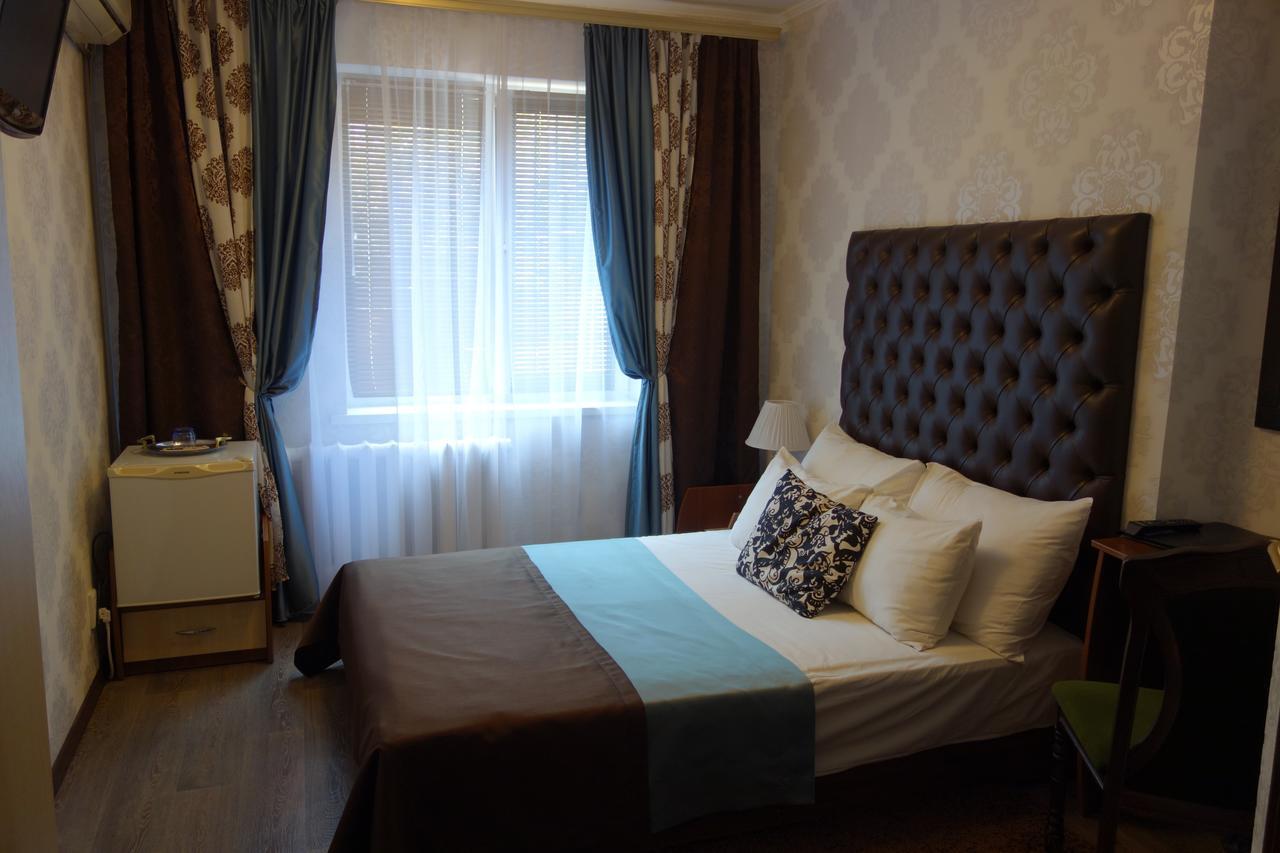 Enrico Hotel Dnipro Exterior foto